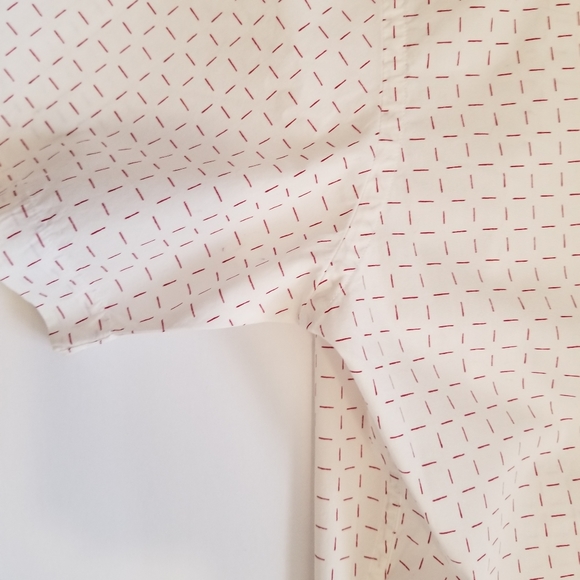 Uniqlo Button Up Down Men's Shirt - Picture 4 of 7